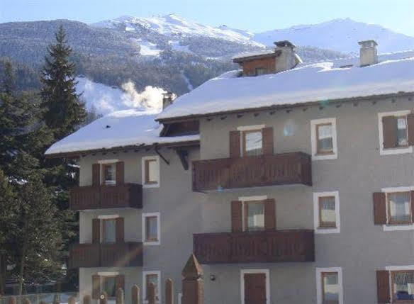Casa Stefano E Lucia Aparthotel Bormio Exterior photo